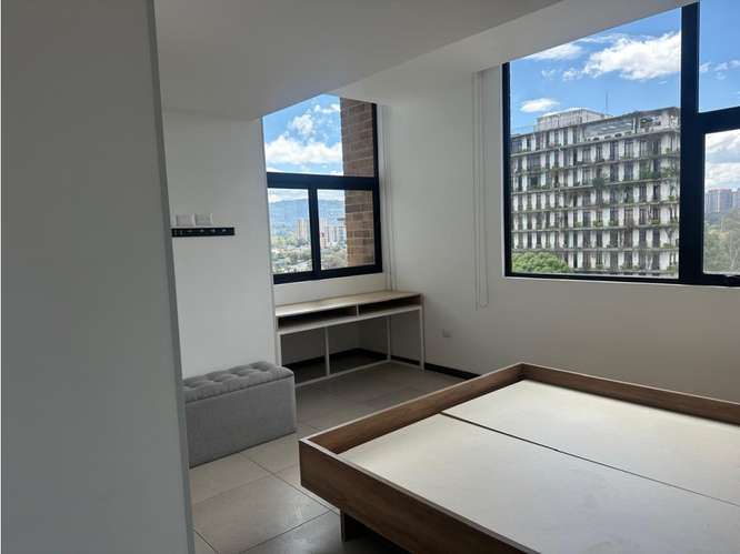 Apartamento Semi-Amueblado  en Renta / Venta Zona 10 - Imagen 5