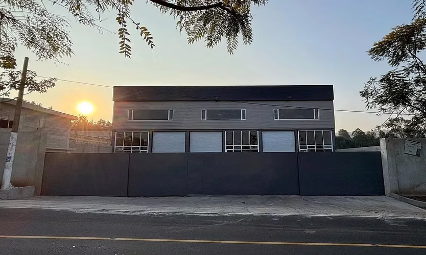 VILLA NUEVA BODEGA INDUSTRIAL EN VENTA CERCA DE MAYAN GOLF