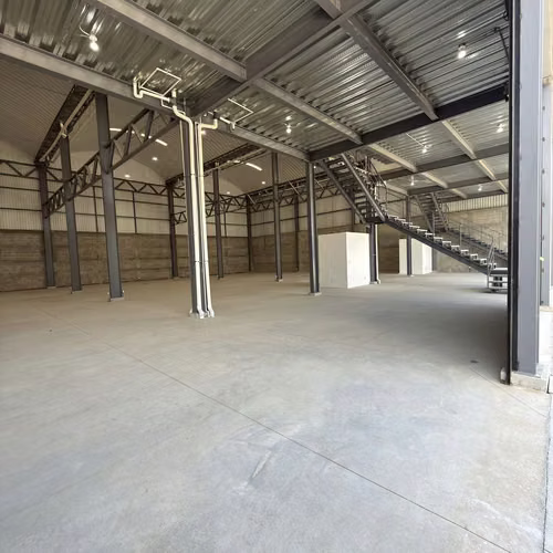 VILLA NUEVA BODEGA INDUSTRIAL EN VENTA CERCA DE MAYAN GOLF