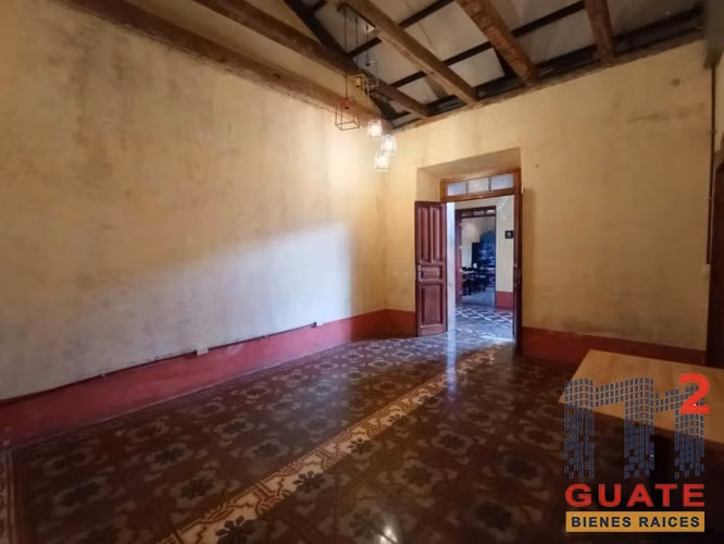 Alquilo Local en Zona 01
