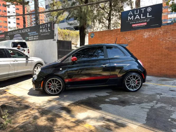 Fiat 500 Abarth mecanico año 2013