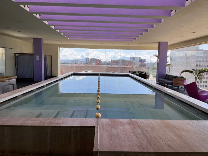 Apartamento de Lujo en Venta – Zona 10, Ciudad de Guatemala - Imagen 19