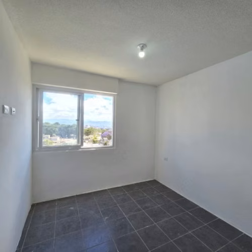 Apartamento en Venta Edificio Berlindo Zona 1 de Mixco - Imagen 9