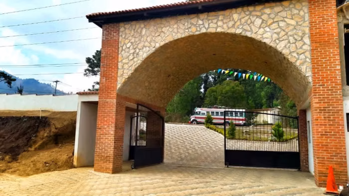 Lote de esquina en Venta en Paseo Colonial de San Lucas