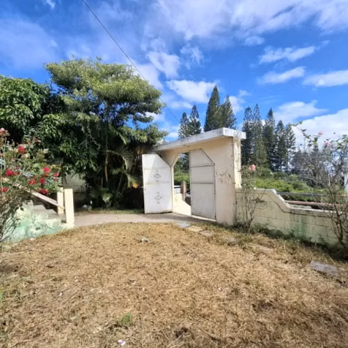 Ofi-Bodega en Venta San Cristóbal Zona 8 de Mixco