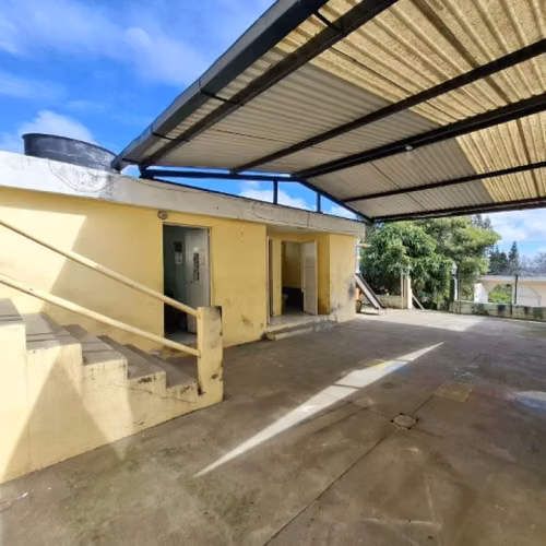 Ofi-Bodega en Venta San Cristóbal Zona 8 de Mixco