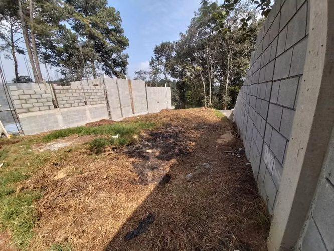 Vendo Terreno en Villas De Santiago a 5 Minutos de San Lucas Sacatepéquez - Imagen 3