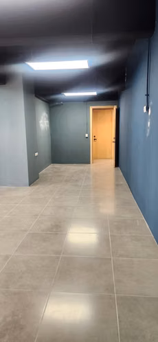 Office in rent building 01010 Area 10