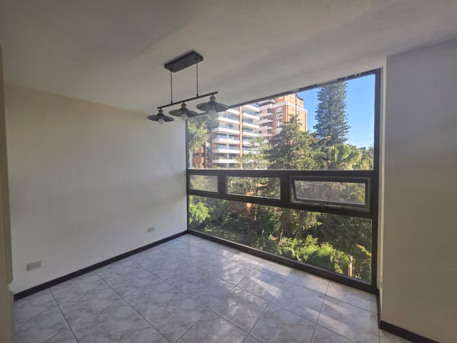 Z. 14 IBIZA VENDO APTO. 137M² 2 DORM. 2 BAÑOS, 2 ESTACIONAMIENTOS, BODEGA US$275,000