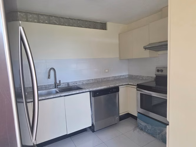 Z. 14 IBIZA VENDO APTO. 137M² 2 DORM. 2 BAÑOS, 2 ESTACIONAMIENTOS, BODEGA US$275,000