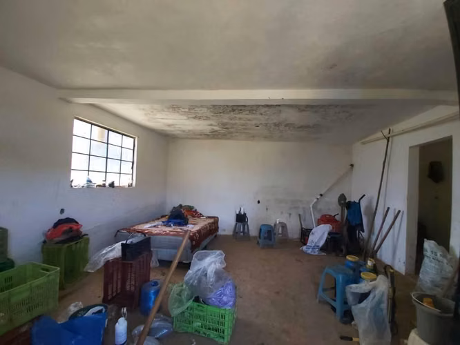 Vendo Terreno con Casita de Terraza (sin acabados) en Santiago Sacatepéquez - Imagen 4