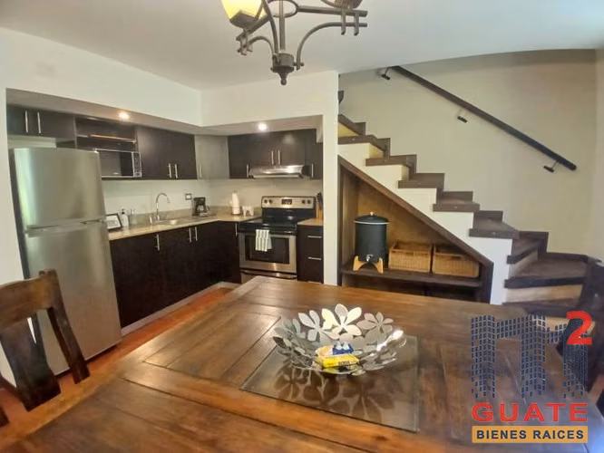 Casa en Renta, Antigua Guatemala  (R6147)
