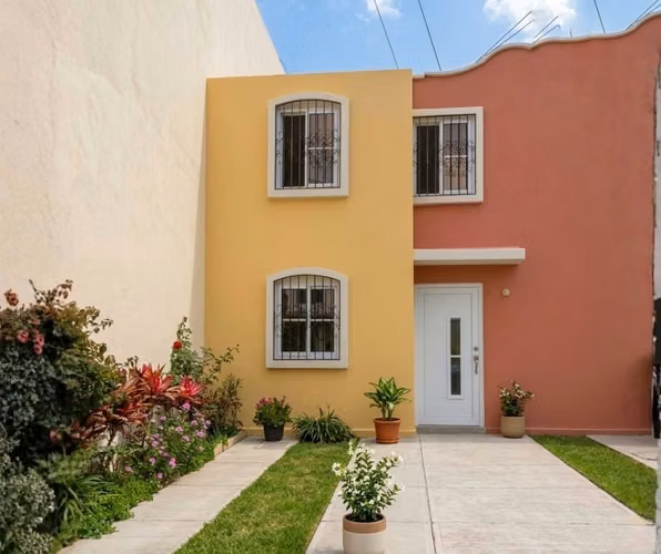 Colinas de Monte Maria Sur Zona 7 de Villa Nueva CASA EN VENTA