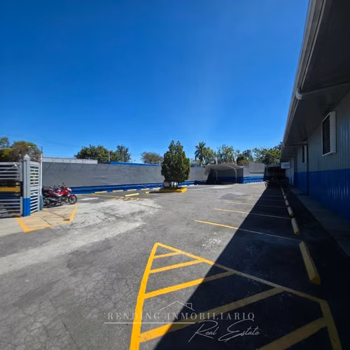 Bodega en renta zona 17 ruta al Atlántico k7 con 1,314 Metros2 dentro de garita