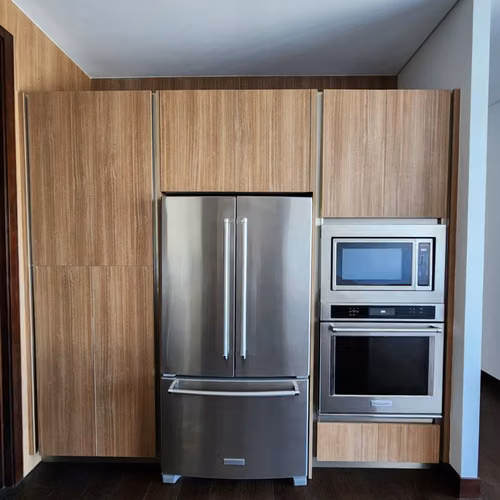 Apartamento en renta en Edificio Echo | Zona 14 de 2 habitaciones