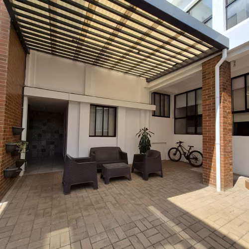 RENTA APARTAMENTO AMUEBLADO TIPO ESTUDIO ZONA 15 VH1 - Imagen 16