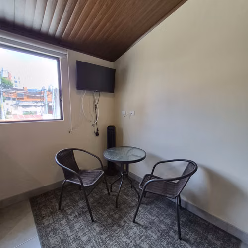 RENTA APARTAMENTO AMUEBLADO TIPO ESTUDIO ZONA 15 VH1 - Imagen 9