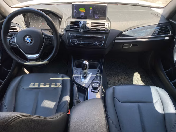 BMW 118d Automático Importado de Corea Modelo 2014