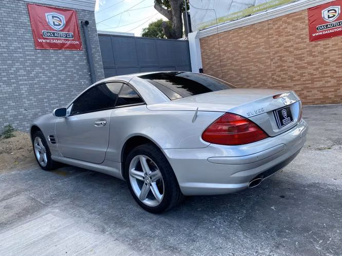 Mercedes-Benz SL 500 Roadster de Agencia Modelo 2005