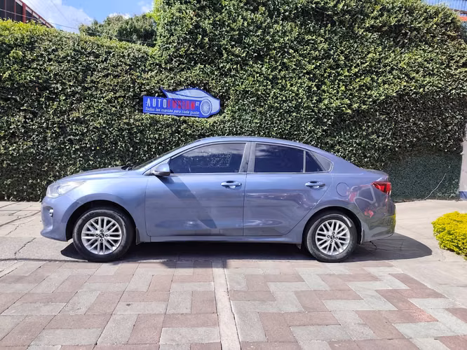 Kia Rio Lx Modelo 2018 de agencia