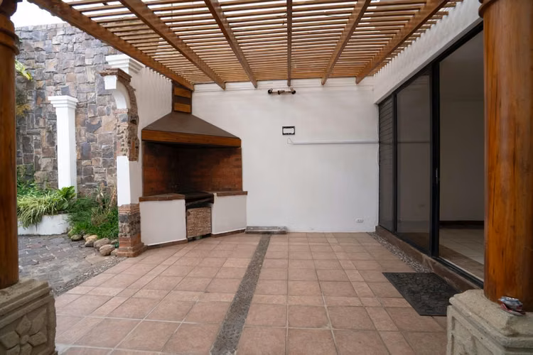 LINDA CASA EN VENTA EN CAES– San Miguel II, 4 Habitaciones, Seguridad y Área Verde - Imagen 20