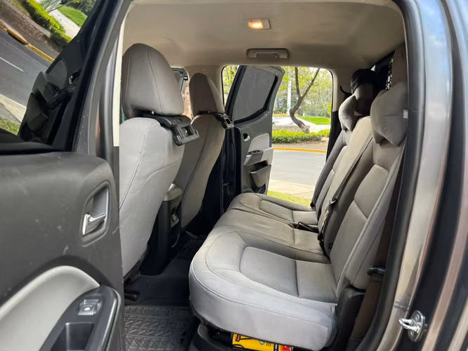Chevrolet Colorado Crew Cab 2020 automatico - Imagen 5