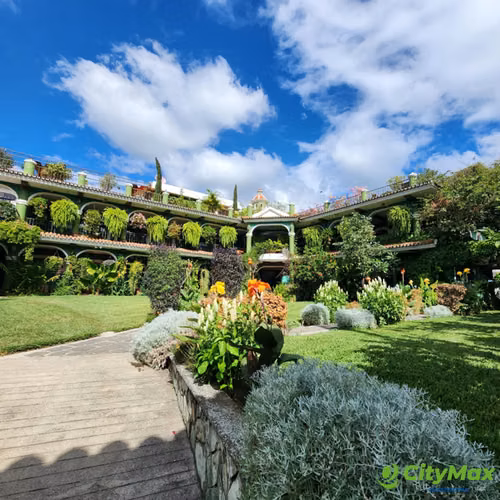 HOTEL en venta muy cerca de Antigua Guatemala Venta