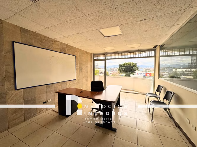 OFICINA EN RENTA ZONA 9 CON BALCON – EDIFICIO EL REFORMADOR, 176 M2 - Imagen 14