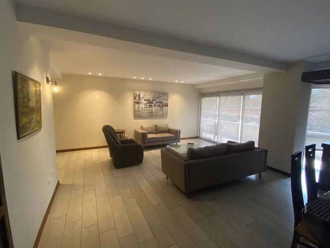Zona 14 apartamento amueblado en renta a la par de Plaza Futeca