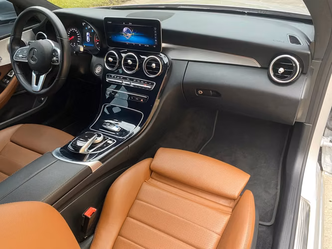 Mercedes-Benz C 200 COUPE de Agencia Modelo 2019