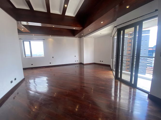 Gran Penthouse en Renta/Venta Z14 con 4 habitaciones y Terraza PV - Plenum Catorce PV