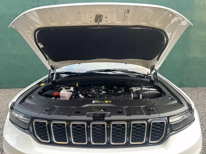 JEEP GRAND CHEROKEE L 4X4 LIMITED MODELO 2021 (LÍNEA 2021, 2022, 2023, 2024 Y 2025)