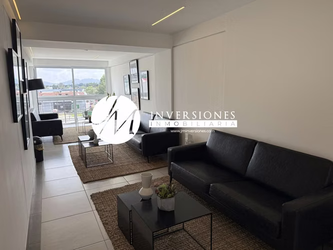 Apartamento en Venta de 2 dormitorios en zona 5