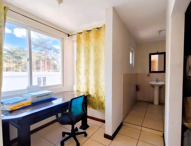 Casa en Venta Lomas de Hacienda Real, Zona 16