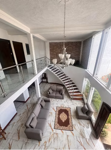 Casa Sola en Venta en Santa Lucía Milpas Altas, Sacatepéquez