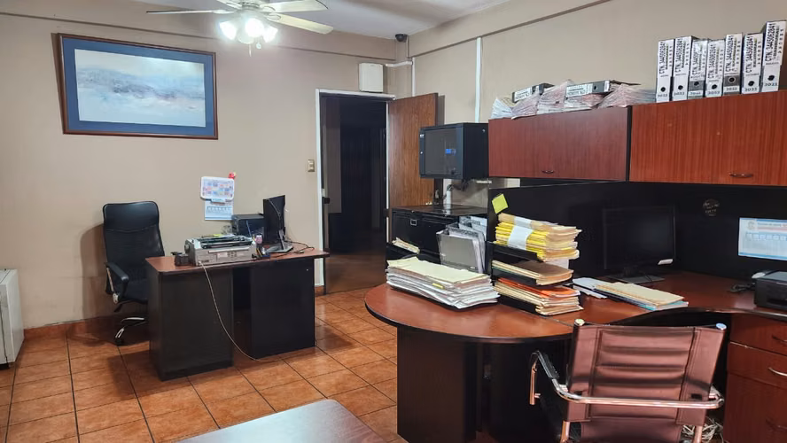 OFICINA EN RENTA CERCA AL REGISTRO DE LA PROPIEDAD ZONA 1 - Imagen 2