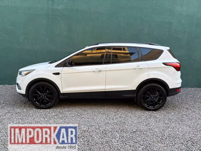FORD ESCAPE SE AWD BLACK EDITION MODELO 2019