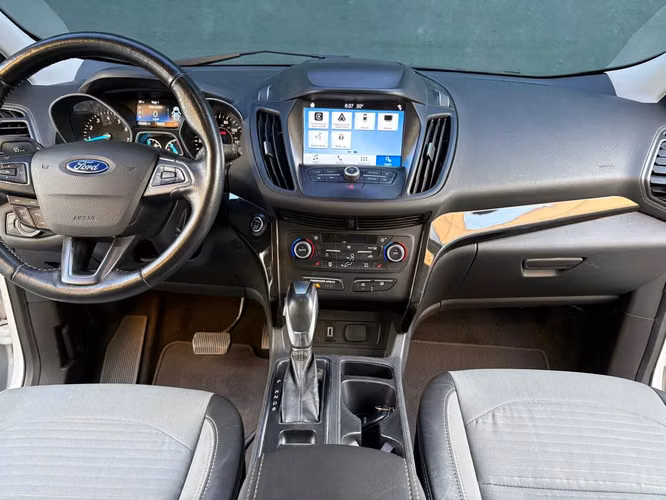 FORD ESCAPE SE AWD BLACK EDITION MODELO 2019
