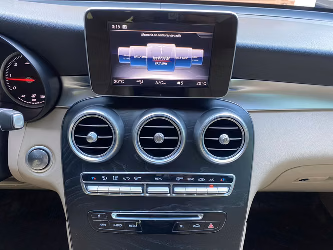 Mercedes-Benz GLC 220d 4Matic Agencia Modelo 2019