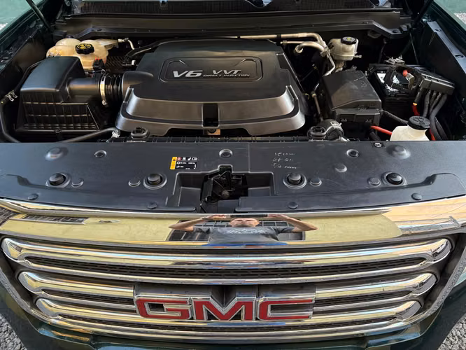 GMC CANYON 4X4 SLT MODELO 2016 (CHEVROLET COLORADO)