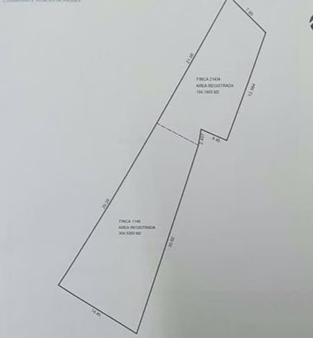 Terreno comercial en Calzada San Juan, Zona 7 (cerca de El Trébol) — doble acceso