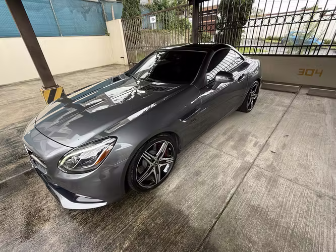 2022 Mercedes Benz SLC 300 Roadster Final Edition
