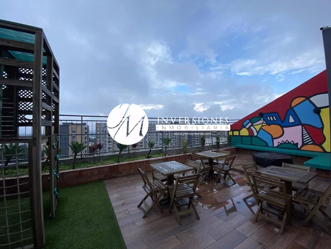 Apartamento en Venta de 3 dormitorios en zona 7