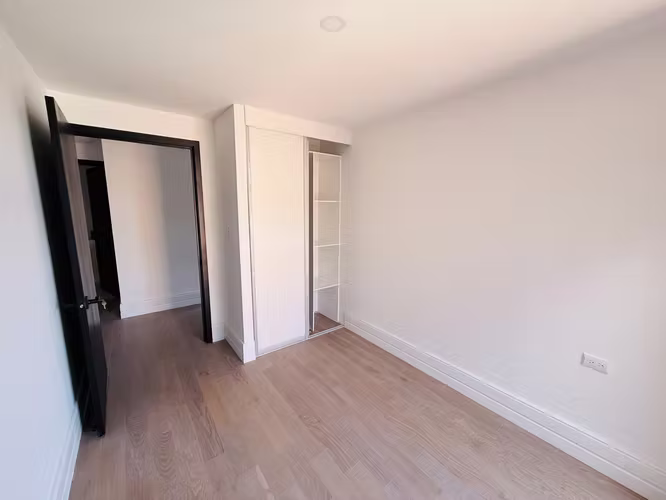 APARTAMENTO P/ ESTRENAR, EDIFICIO CÉNTRICO 81.68 MTS2, 3 DORMITORIOS, ZONA 5