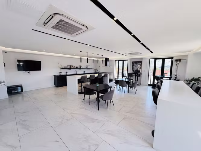 APARTAMENTO P/ ESTRENAR, EDIFICIO CÉNTRICO 81.68 MTS2, 3 DORMITORIOS, ZONA 5