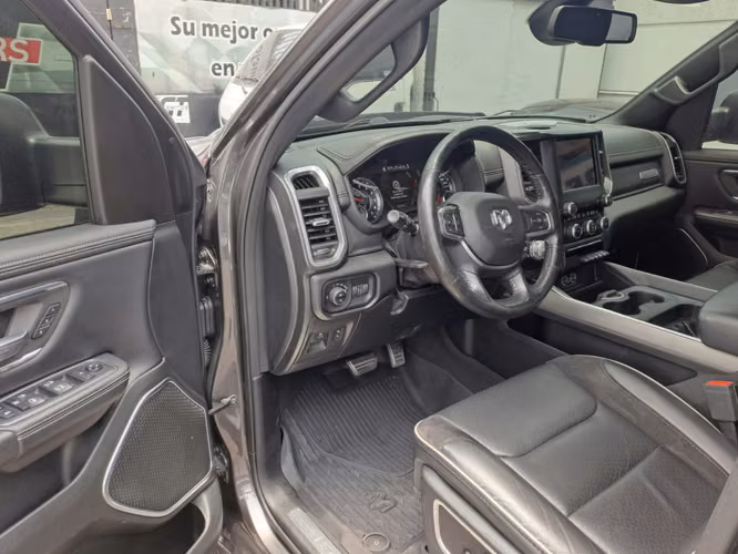 RAM 1500 Laramie 2020 - Imagen 7