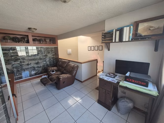 Venta de casa en zona 13 Monte Azul 2, dentro de condominio.