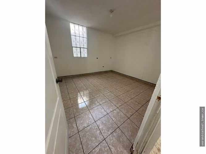 Zona 18 Condominio Los Olivos casa en venta en Ganga - Imagen 9