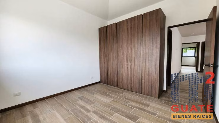 Alquilo Casa en condominio en Zona 16 - Imagen 11