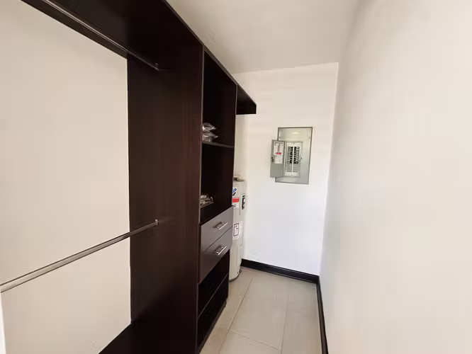 APARTAMENTO EN VENTA, EDIFICIO DESTINY 82.76 MTS2, 2 DORMITORIOS, CARRETERA A EL SALVADOR.